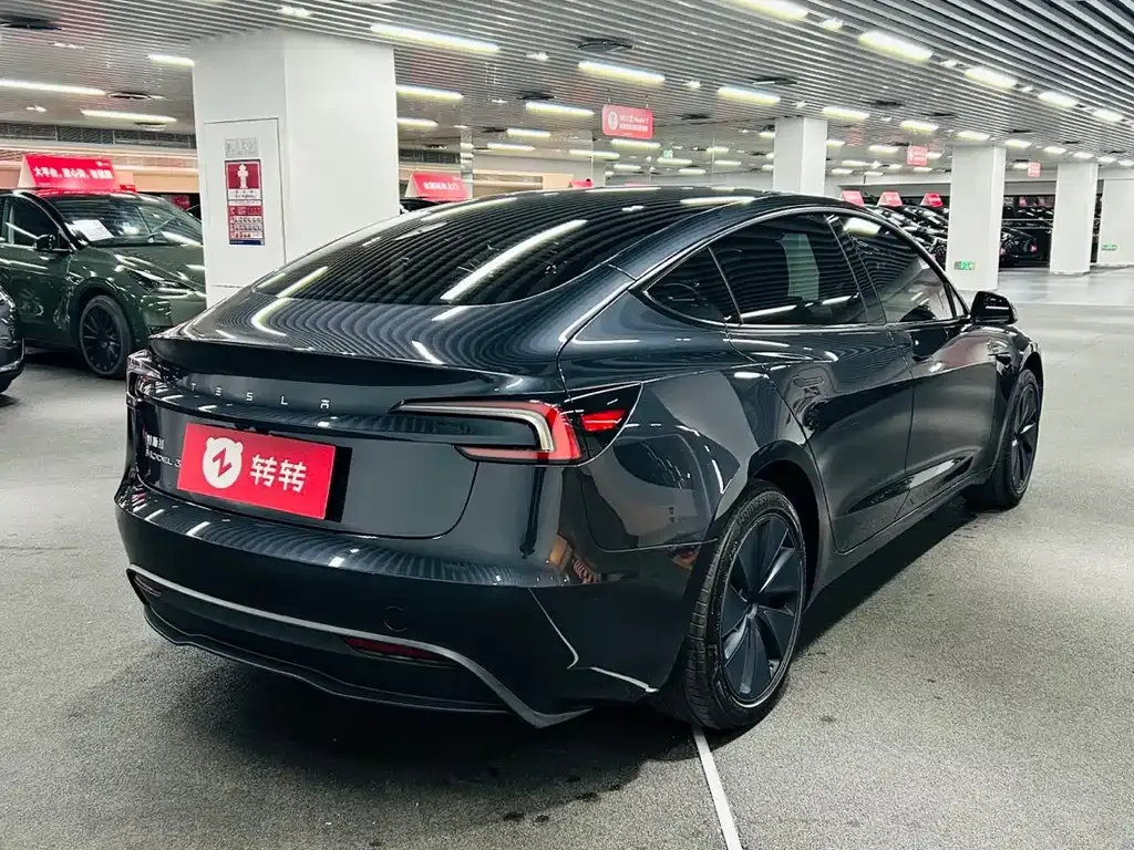 Tesla Model 3 2025 из CN, фото 8