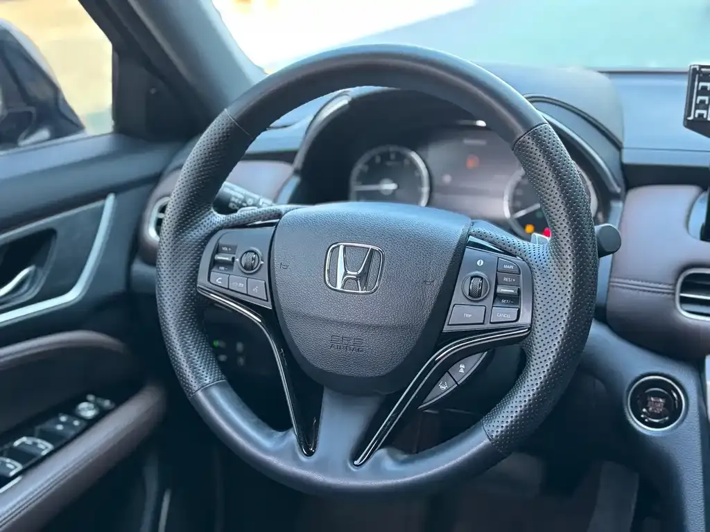 Honda UR-V 2024 из CN, фото 2