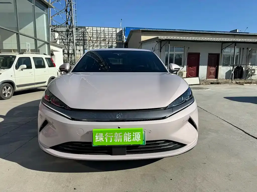 BYD Qin L 2025 из CN, фото 3