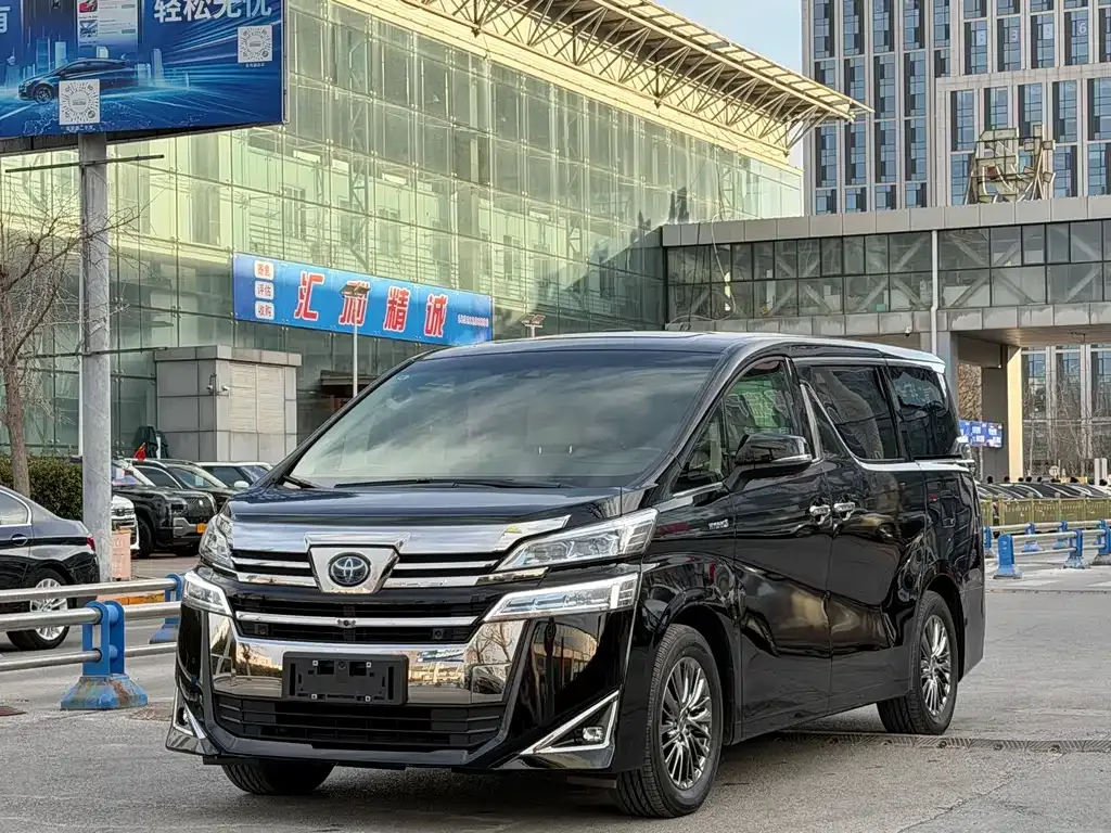 Toyota Vellfire 2021 из CN, фото 1