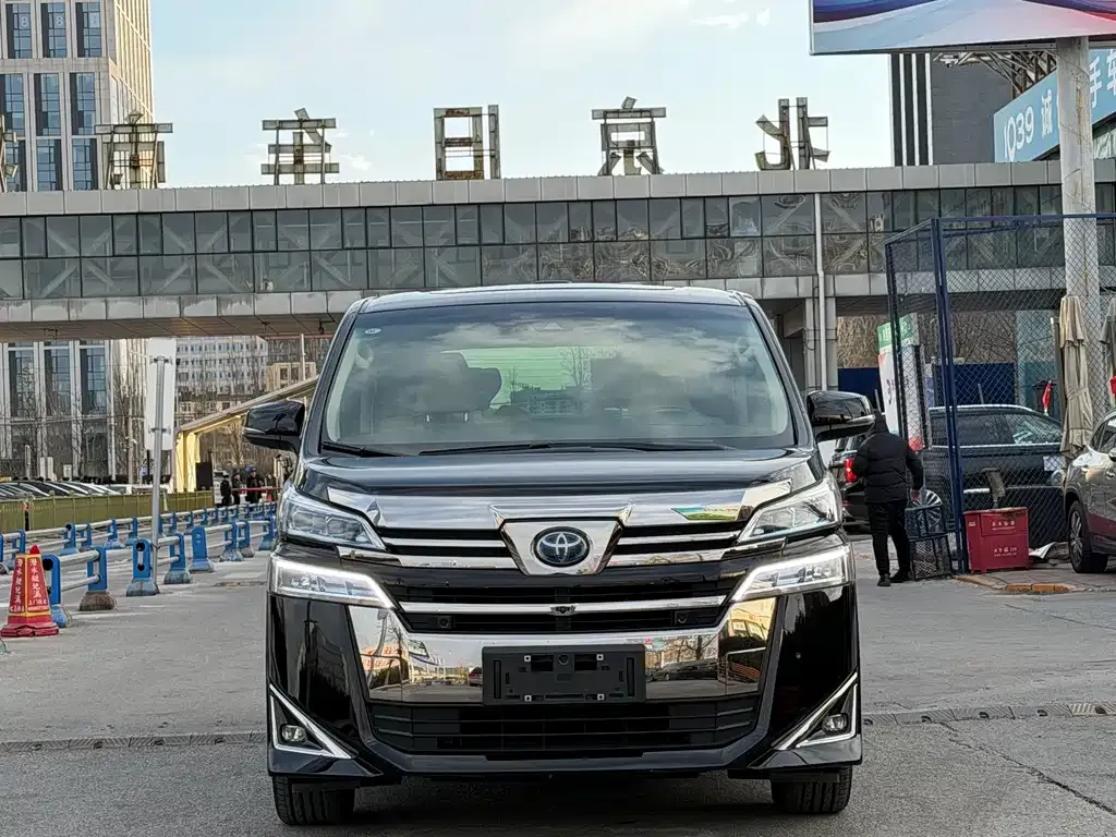 Toyota Vellfire 2021 из CN, фото 8