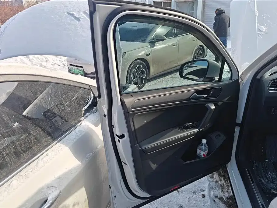 Volkswagen Tiguan L 2021 из CN, фото 7