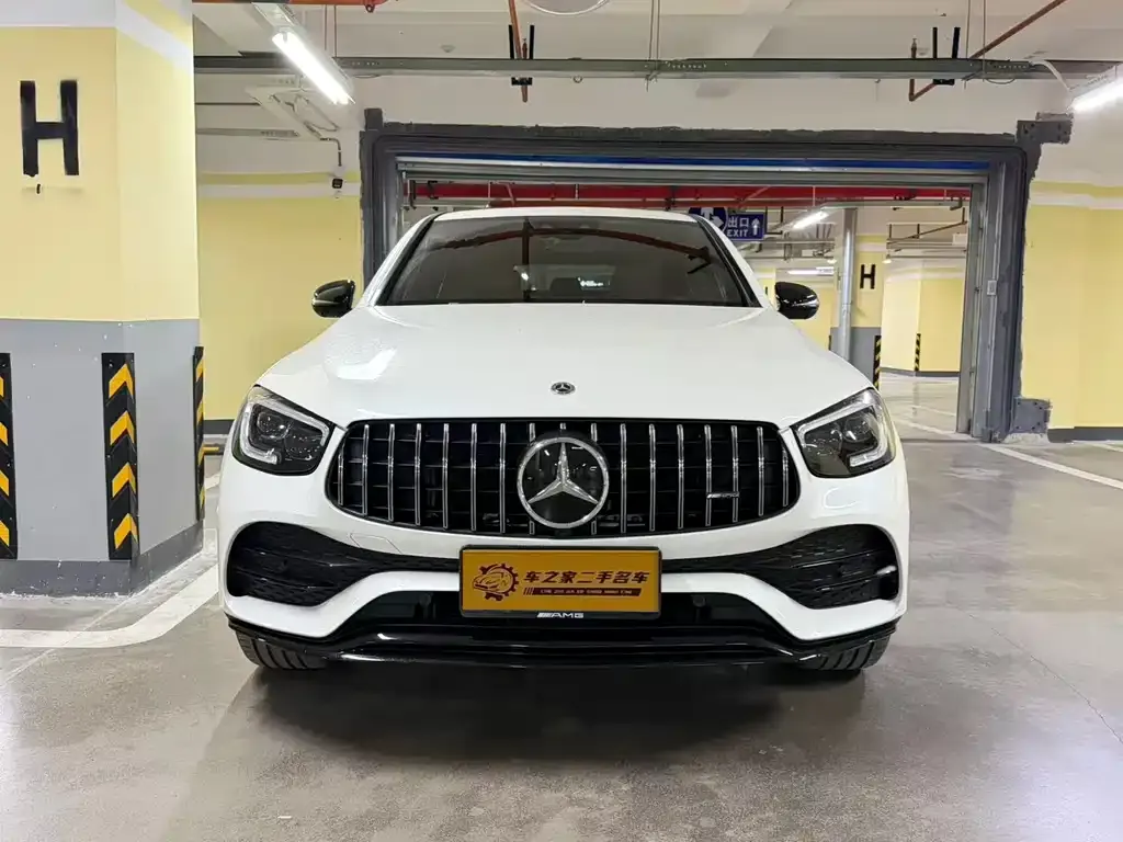Mercedes-Benz GLC AMG — фото 9
