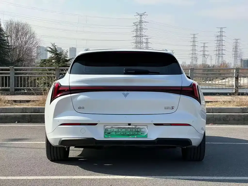 Neta S Shooting Brake 2025 из CN, фото 5