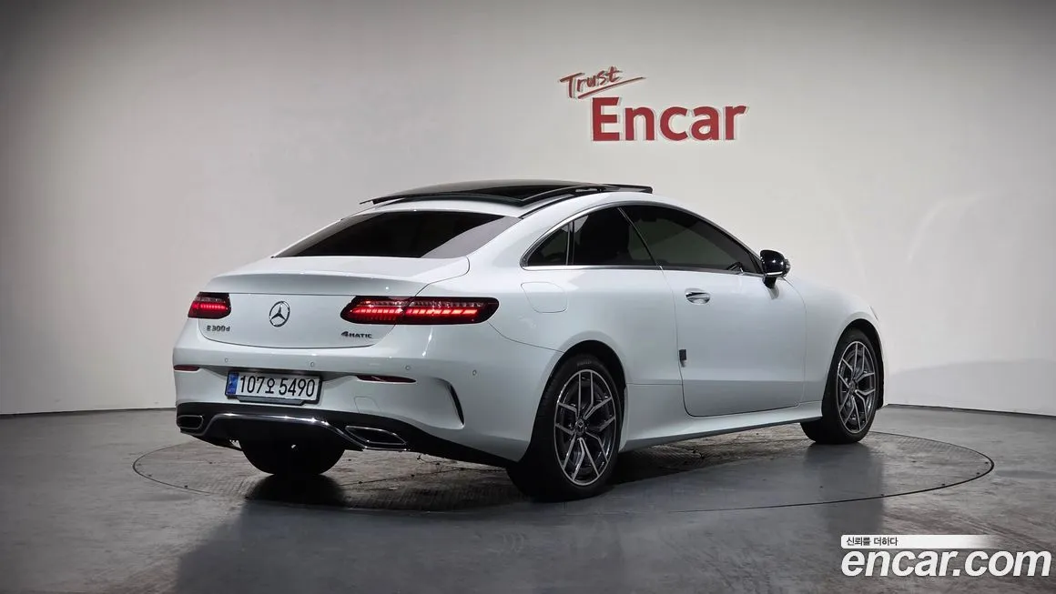 Mercedes-Benz E-Class 2023 из KR, фото 4