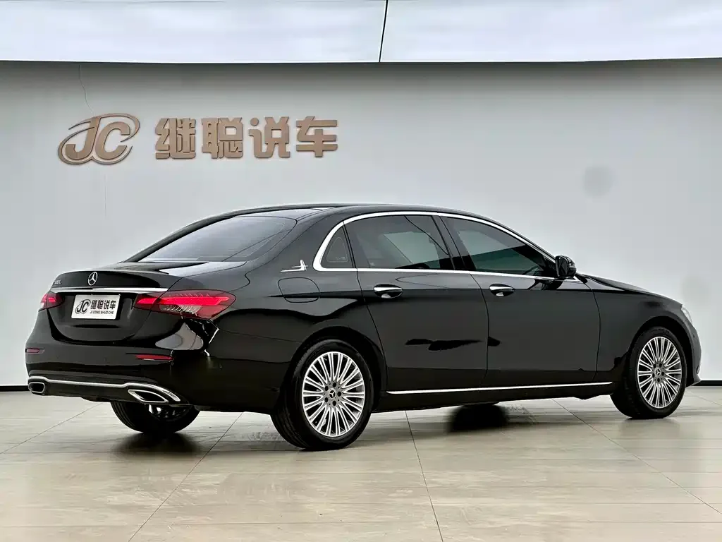 Mercedes-Benz E-Class 2023 из CN, фото 4