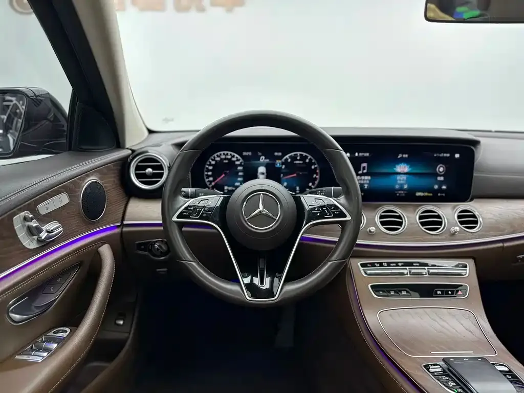 Mercedes-Benz E-Class 2023 из CN, фото 9