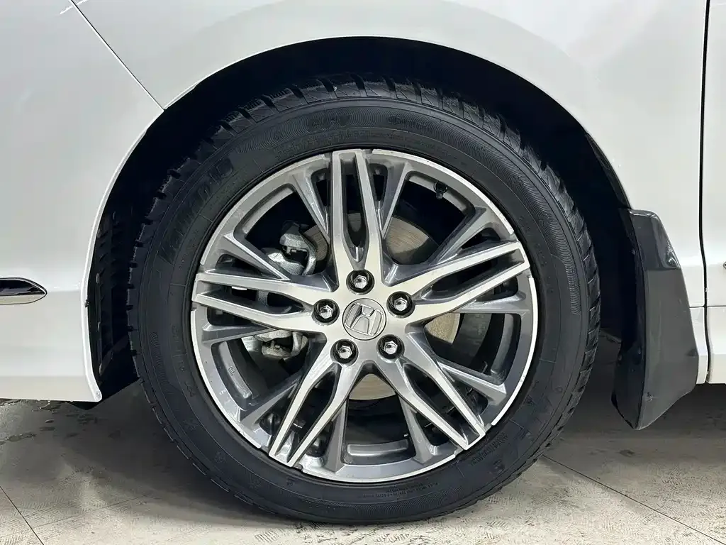 Honda Elysion 2021 из CN, фото 6