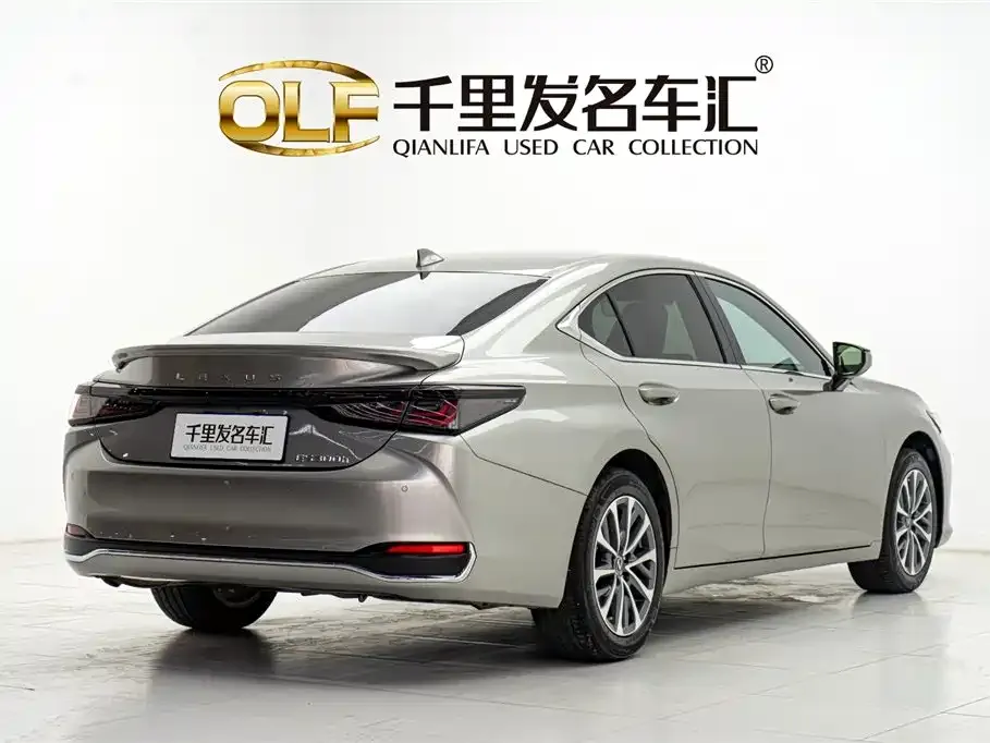 Lexus ES 2025 из CN, фото 7