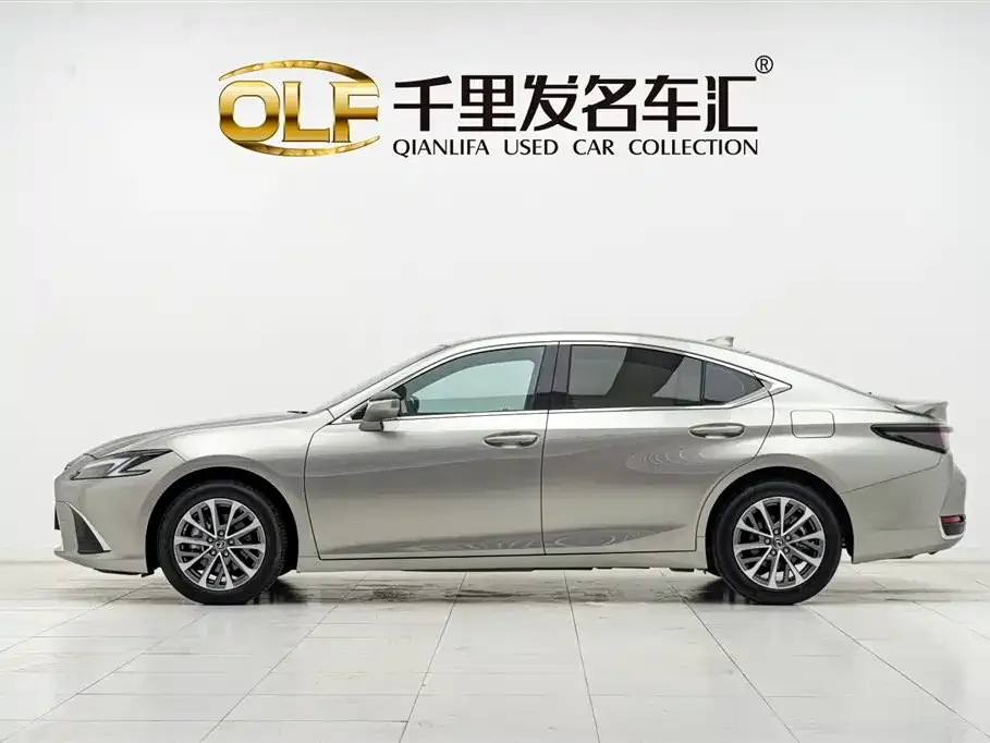 Lexus ES 2025 из CN, фото 6