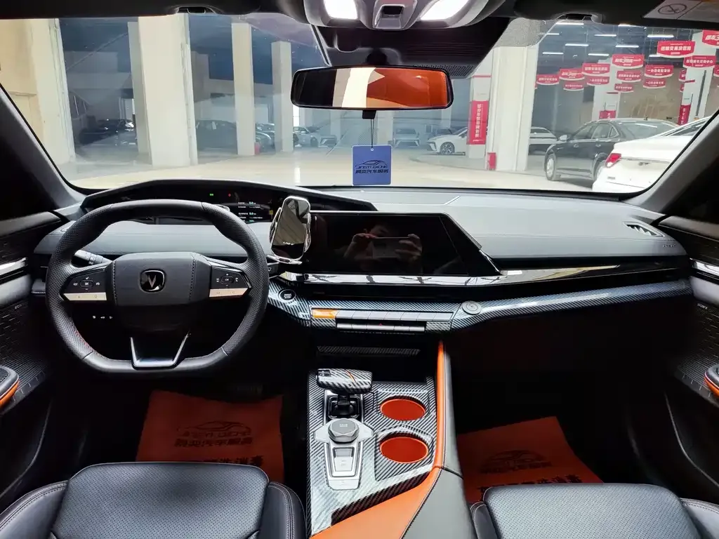 Changan UNI-V iDD 2023 из CN, фото 7