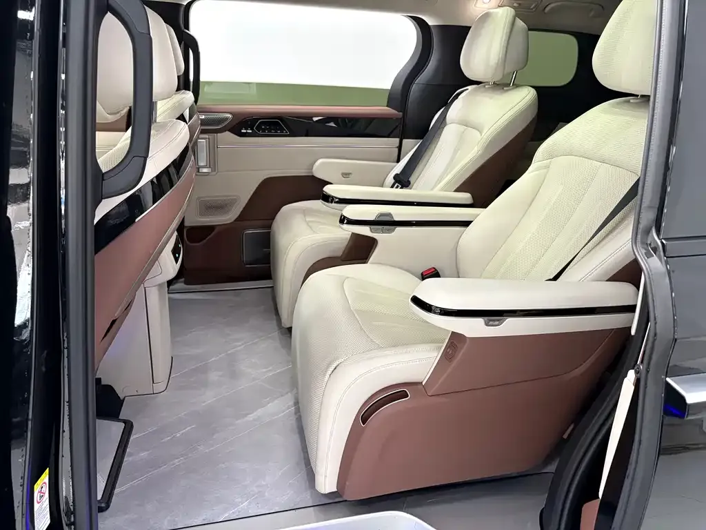 BYD Xia 2025 из CN, фото 5