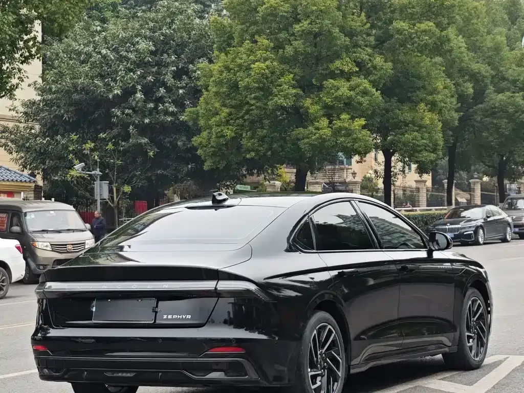Lincoln Z 2022 из CN, фото 8