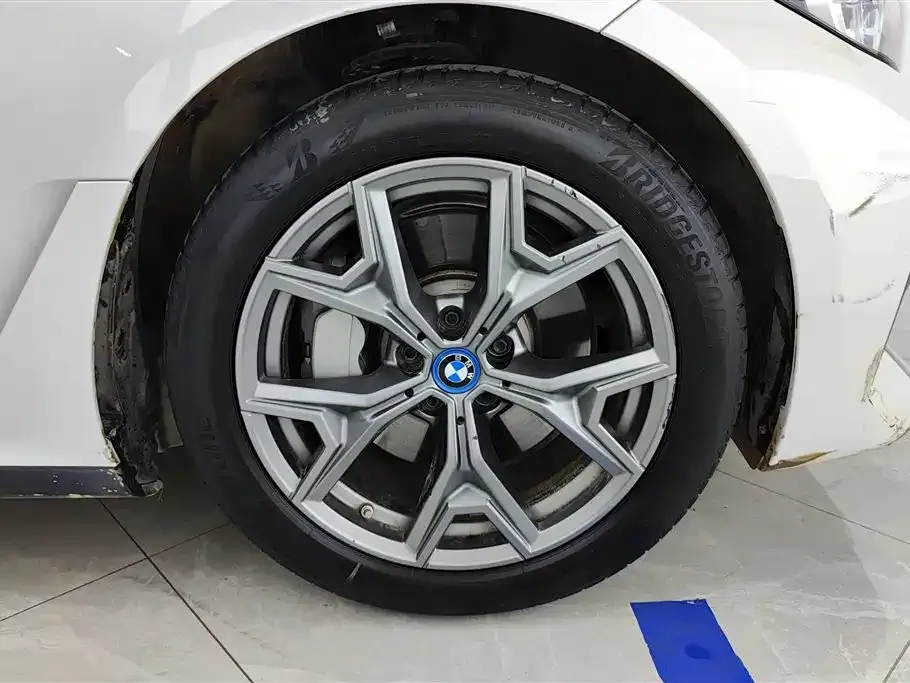 BMW i3 2024 из CN, фото 9