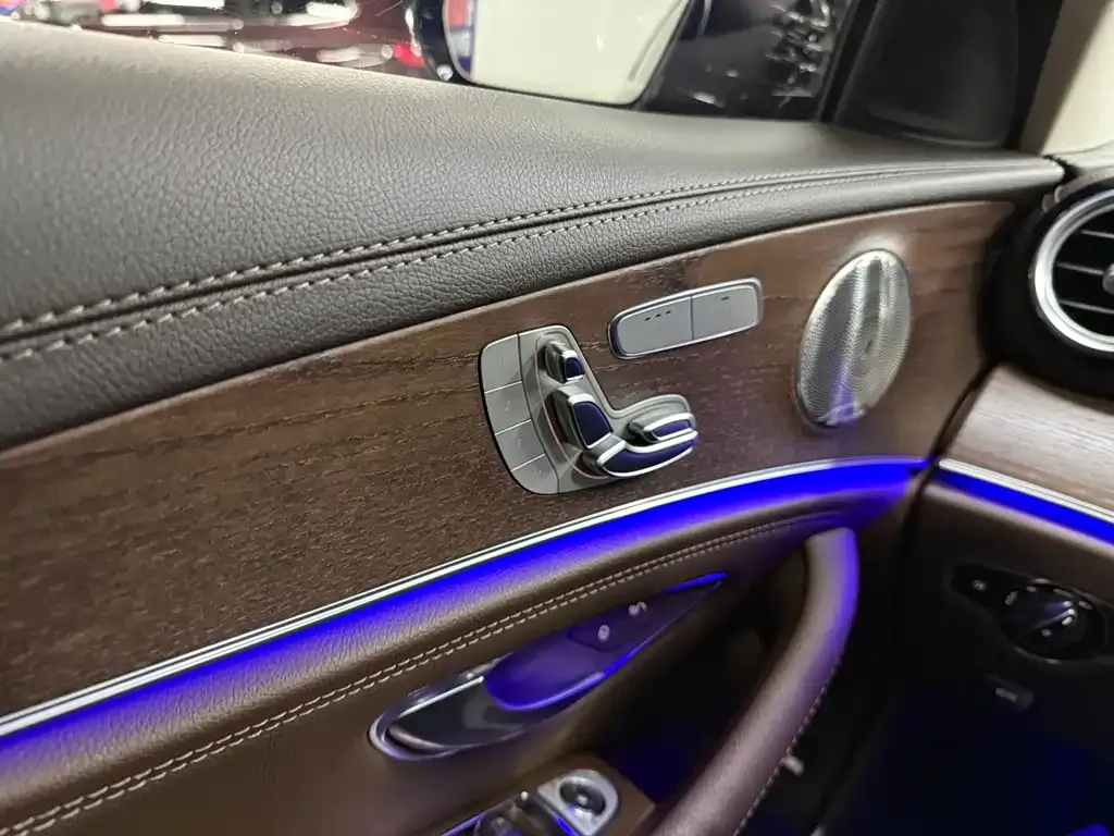 Mercedes-Benz E-Class 2022 из CN, фото 7