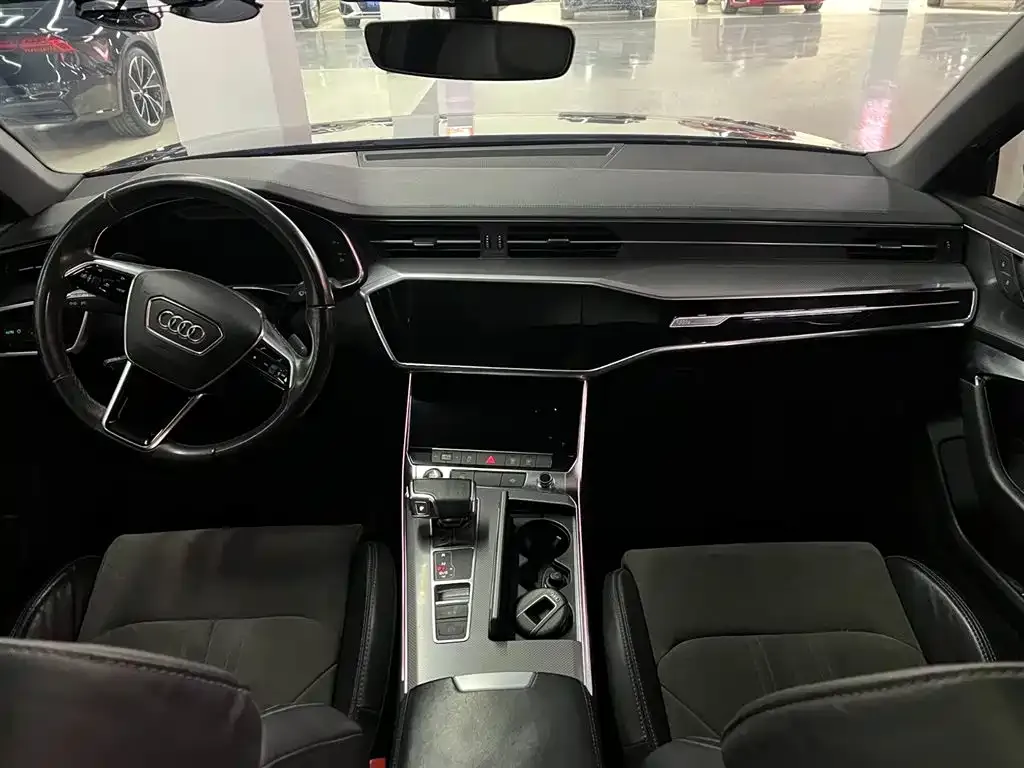 Audi A6L 2021 из CN, фото 5