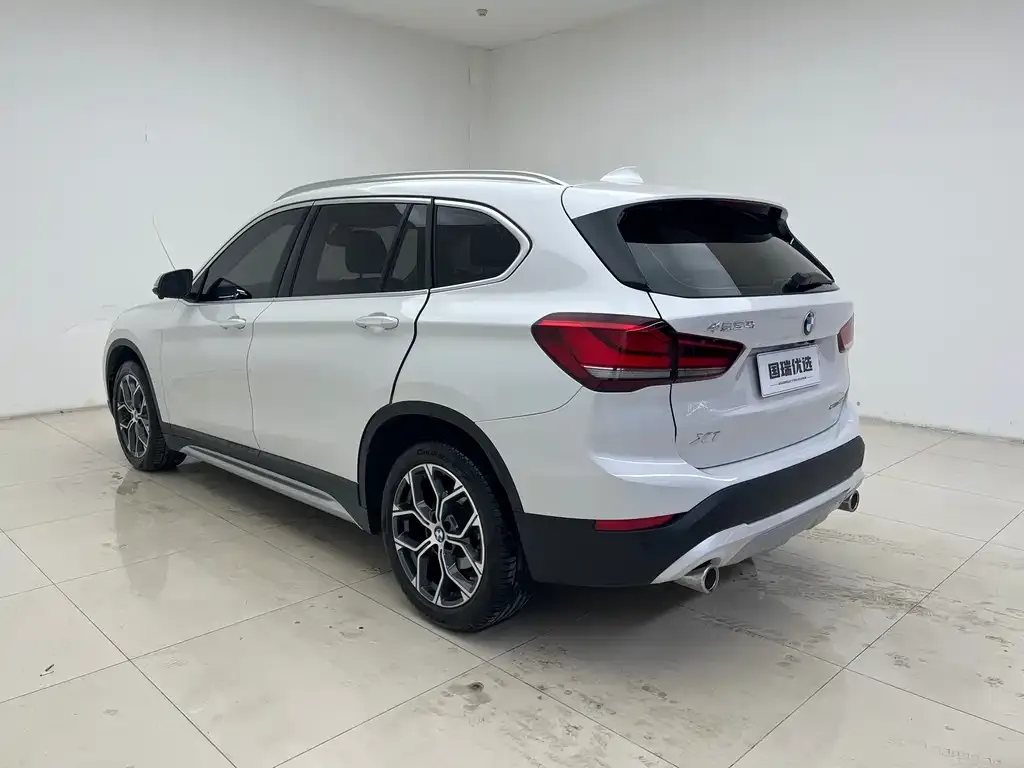BMW X1 2021 из CN, фото 7