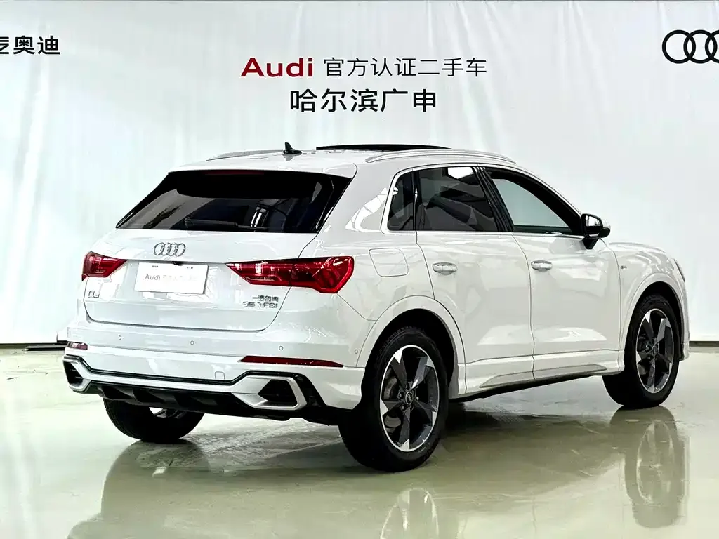 Audi Q3 2024 из CN, фото 5