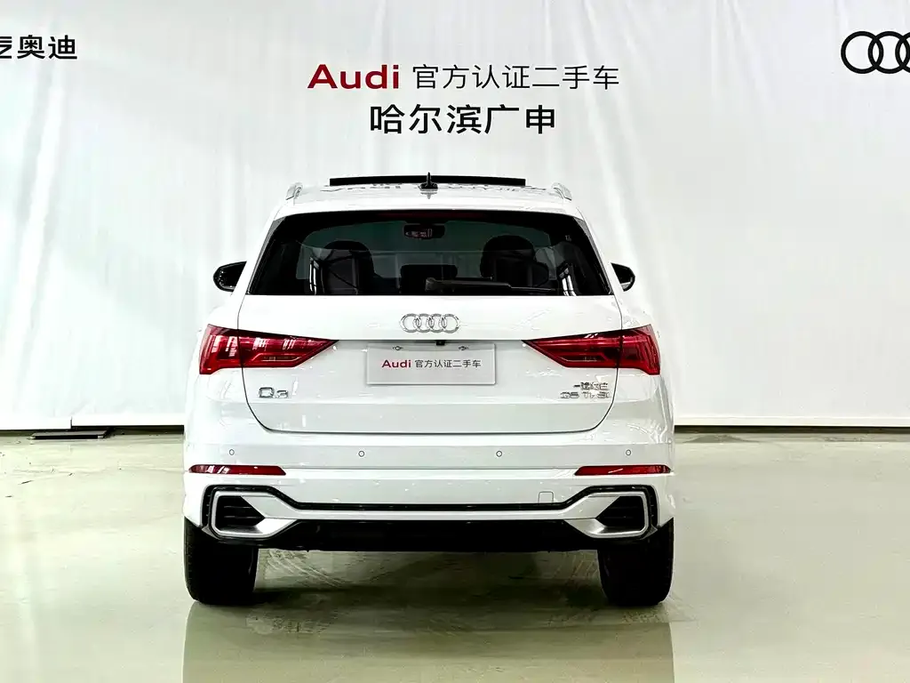 Audi Q3 2024 из CN, фото 2