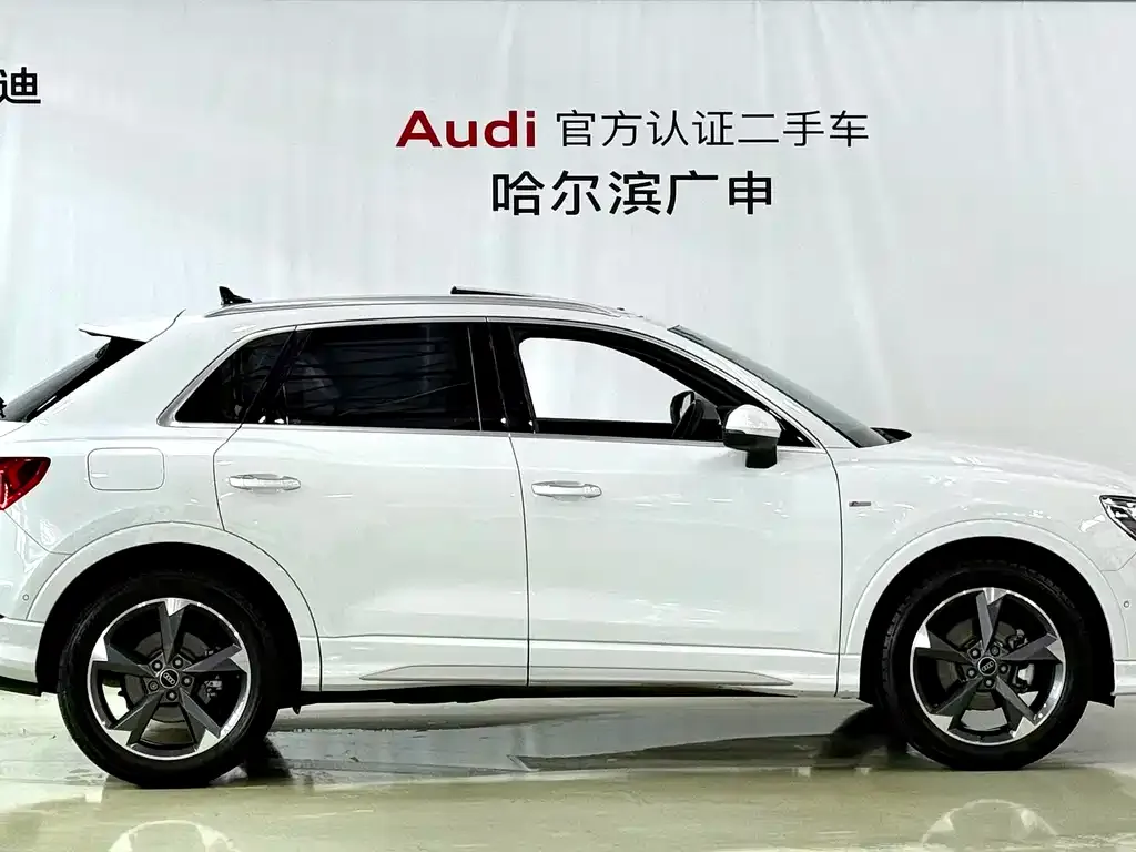 Audi Q3 2024 из CN, фото 6