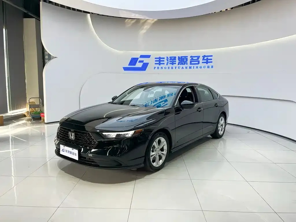 Honda Accord 2023 из CN, фото 1