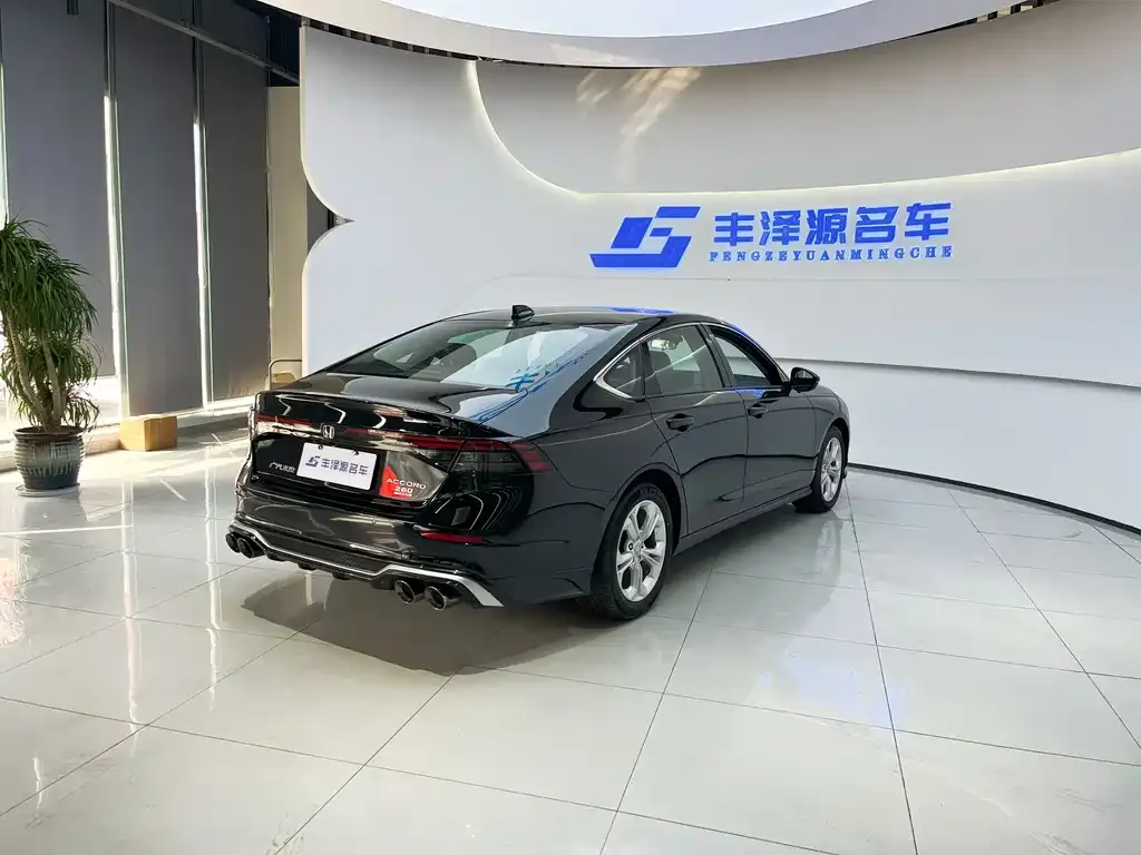 Honda Accord 2023 из CN, фото 6