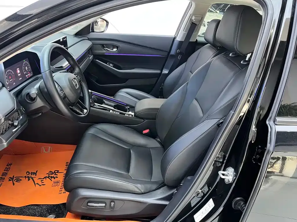 Honda Accord 2023 из CN, фото 9