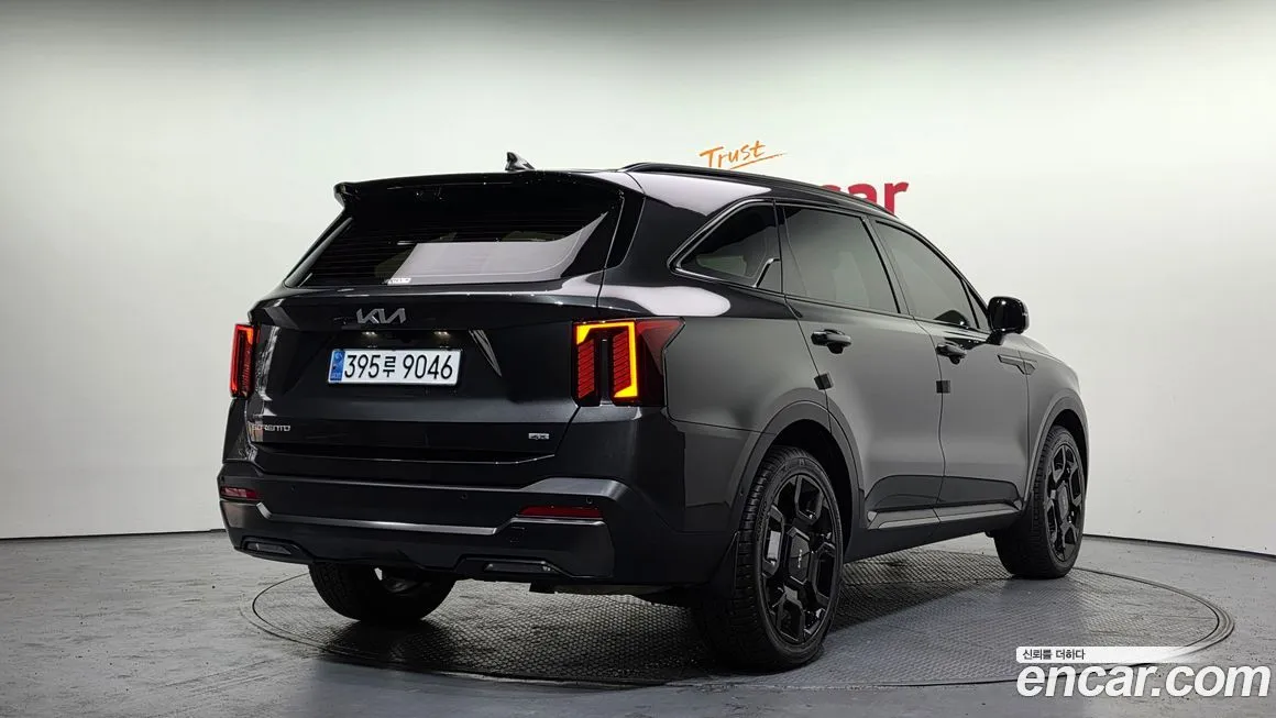 Kia Sorento — фото 5