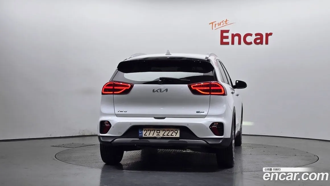 Kia Niro — фото 2