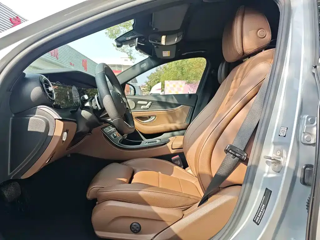 Mercedes-Benz E-Class 2022 из CN, фото 6