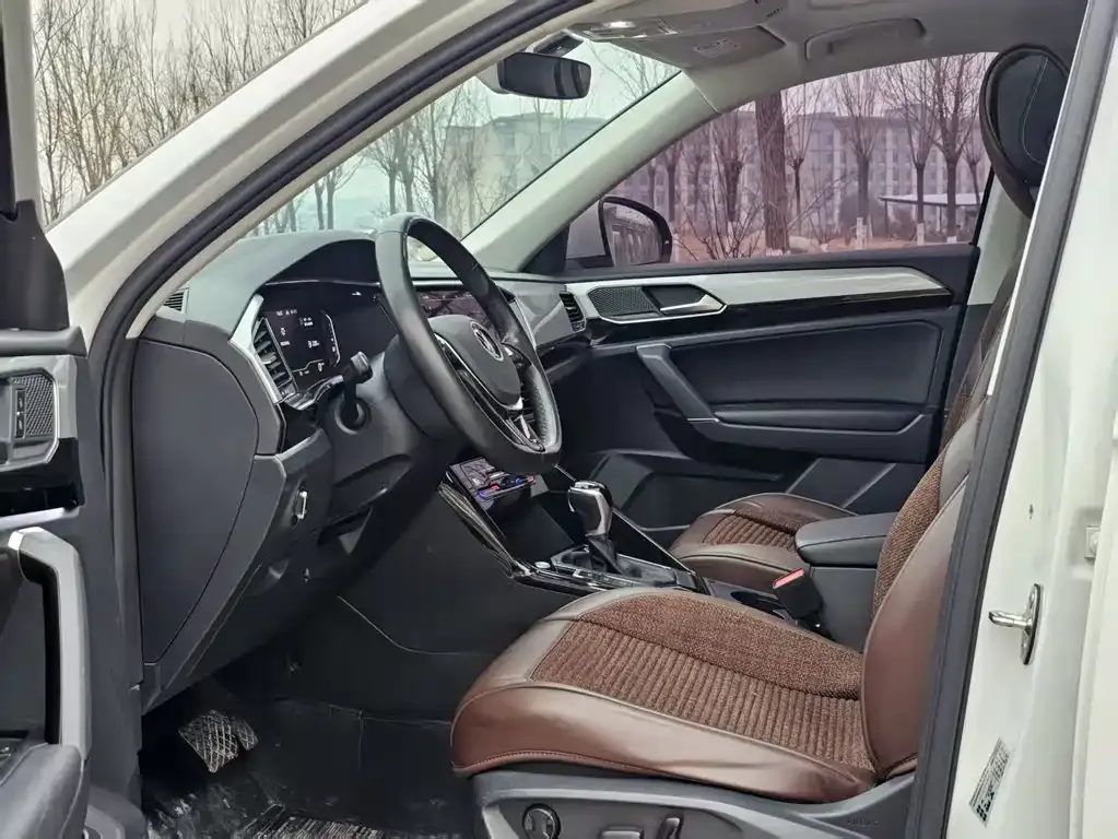 Volkswagen Tayron 2022 из CN, фото 4