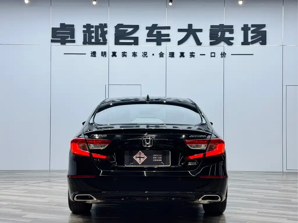 Honda Accord — фото 2