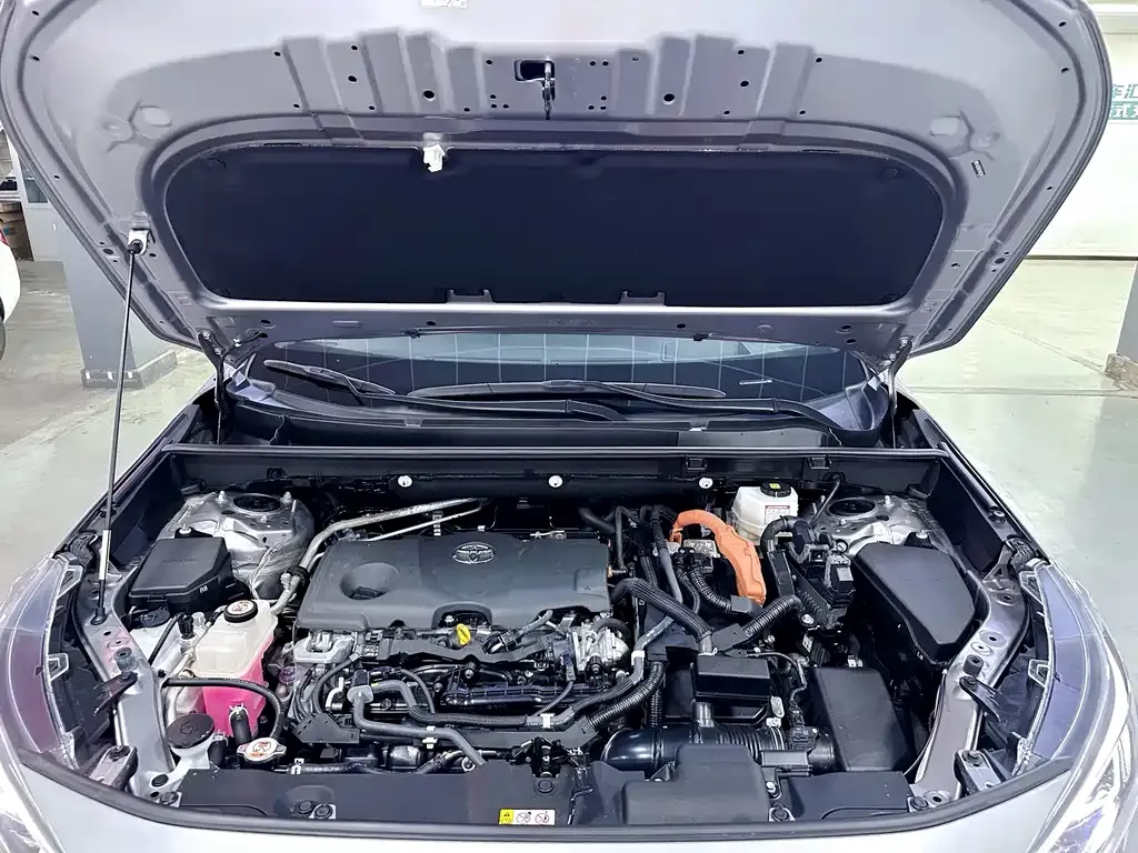 Toyota Wildlander 2023 из CN, фото 2