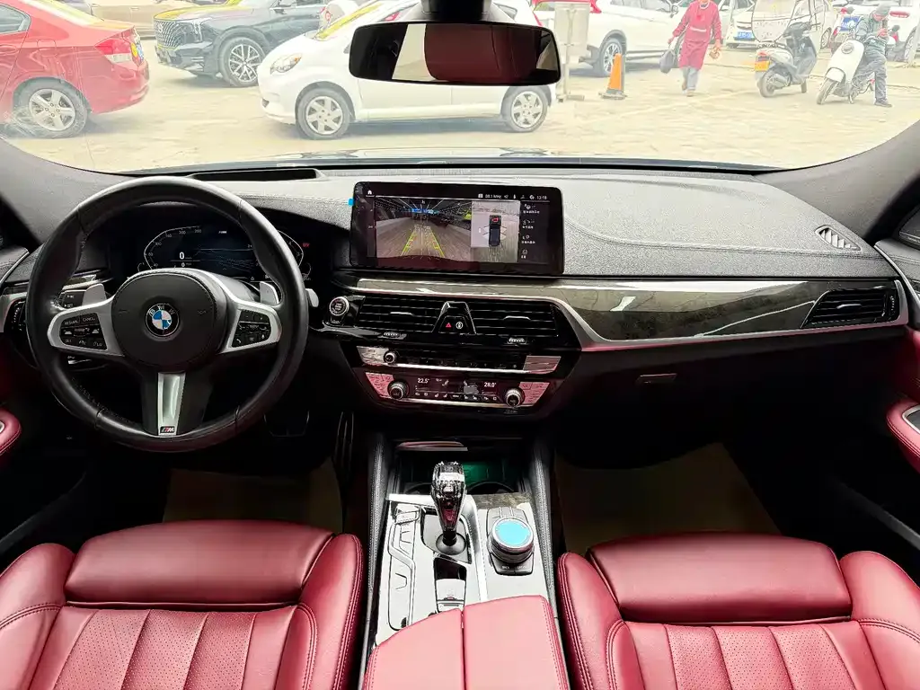 BMW 6 Series GT 2021 из CN, фото 10
