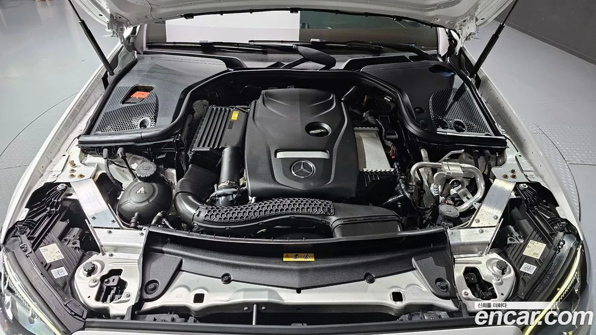 Mercedes-Benz E-Class 2021 из KR, фото 10