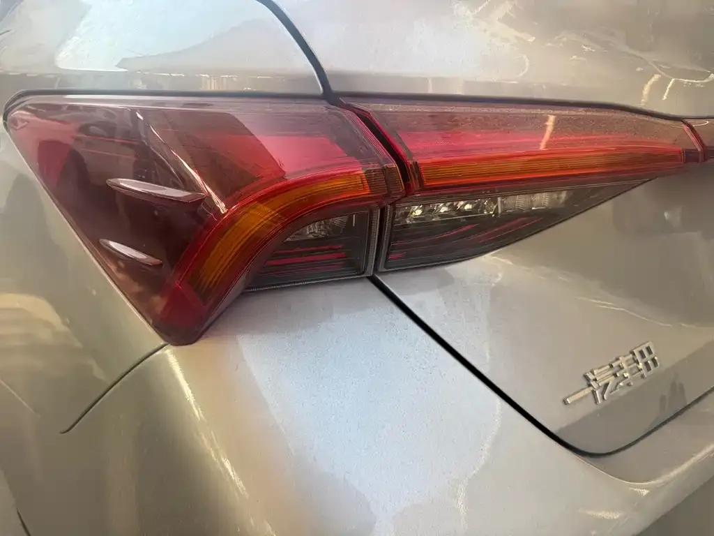 Toyota Avalon 2023 из CN, фото 7