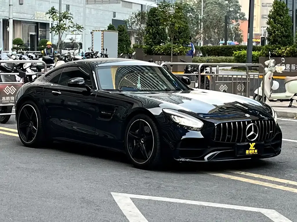 Mercedes-Benz AMG GT 2021 из CN, фото 1