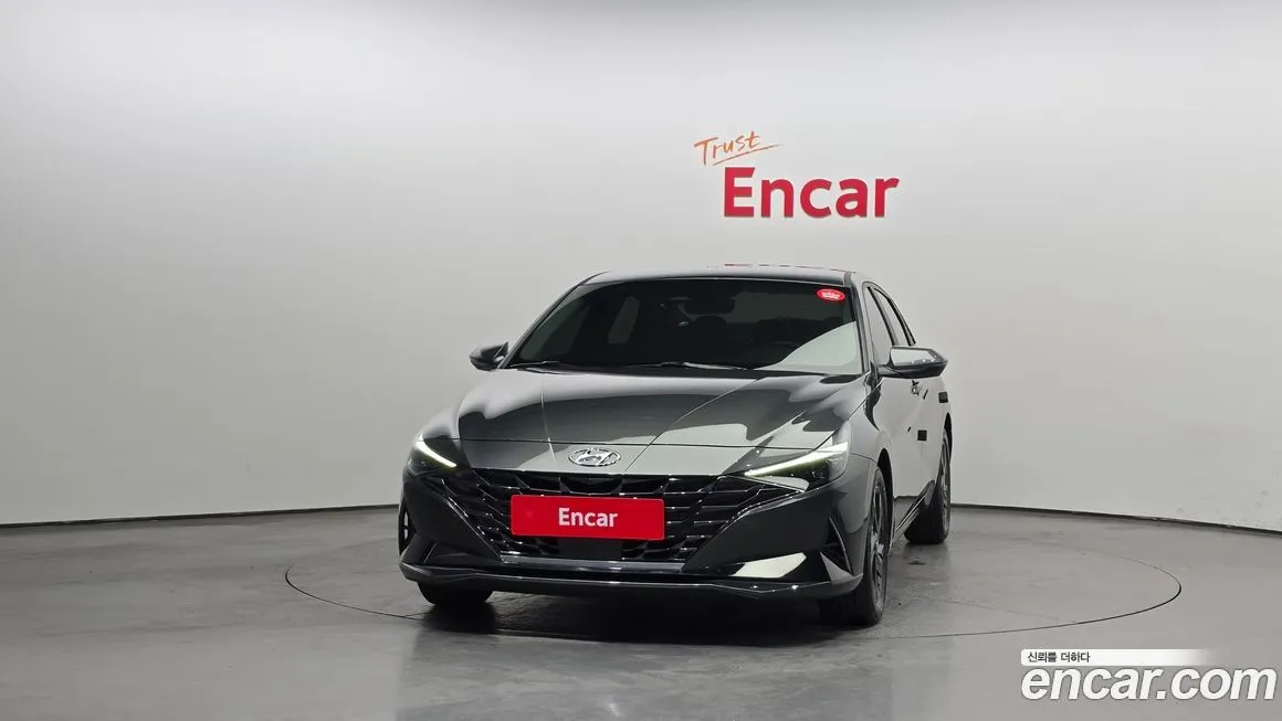 Hyundai AVANTE — фото 3