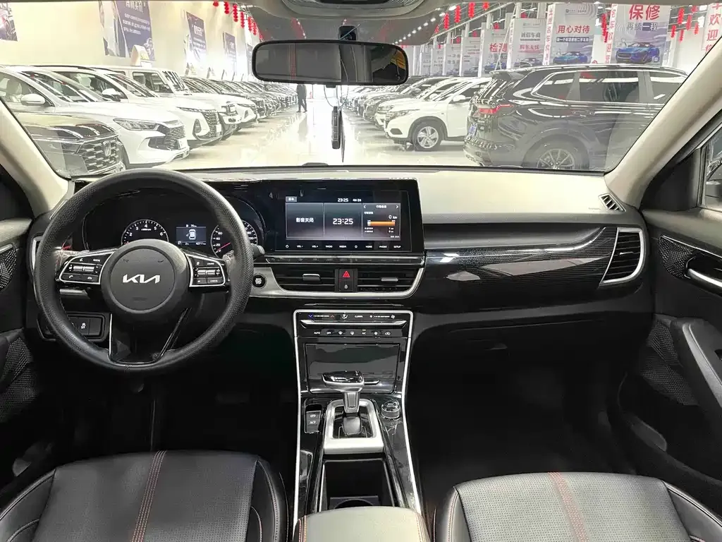 Kia KX3 2021 из CN, фото 7