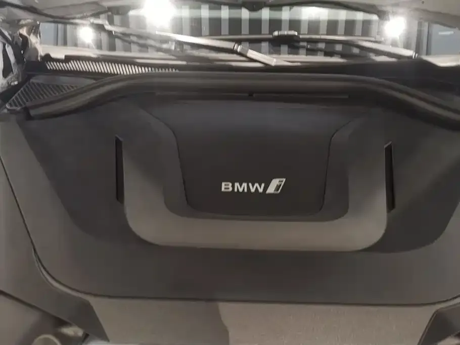 BMW iX3 2023 из CN, фото 9