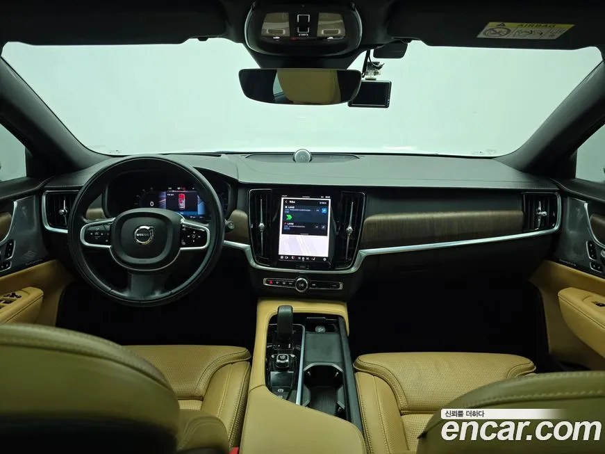 Volvo V90 2022 из KR, фото 2