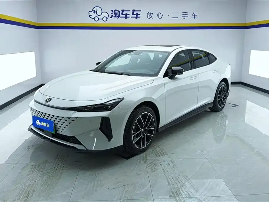 Changan UNI-V iDD 2025 из CN, фото 1