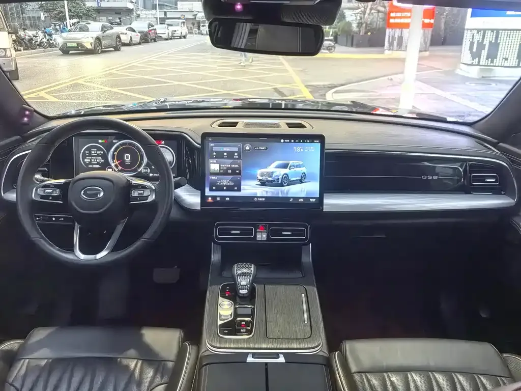 GAC Motor Trumpchi GS8 — фото 2