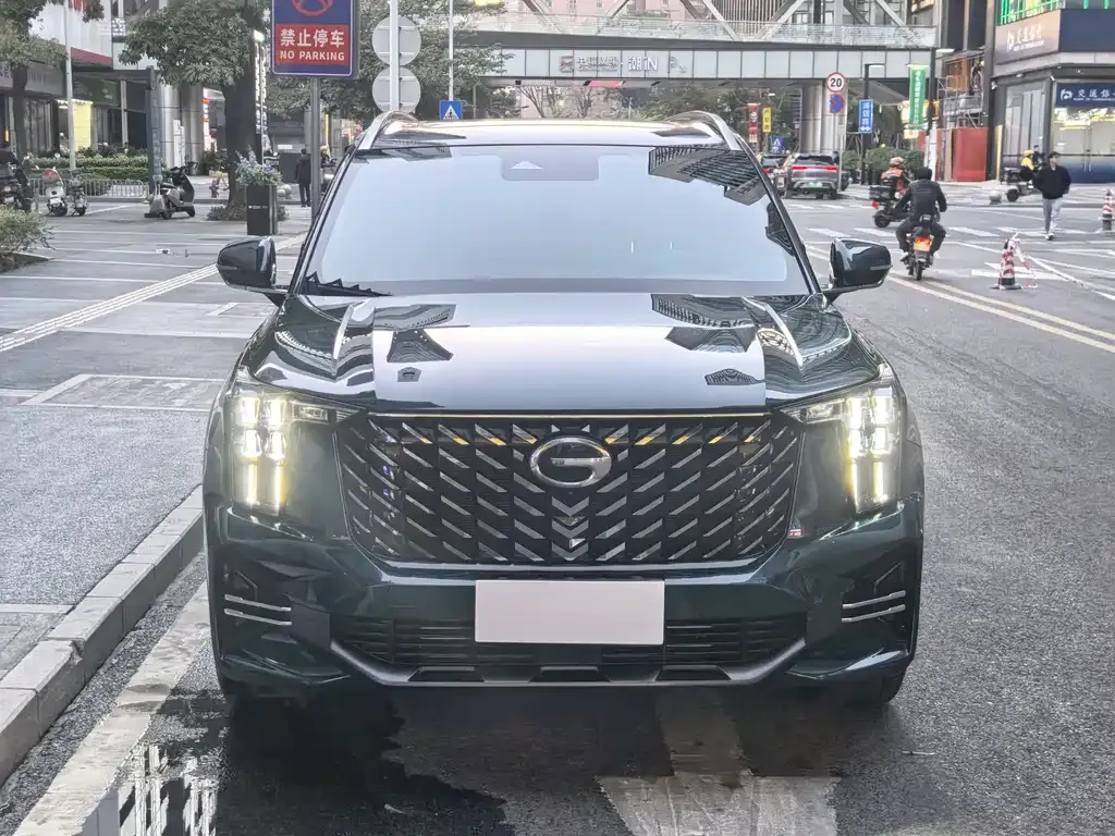 GAC Motor Trumpchi GS8 — фото 8