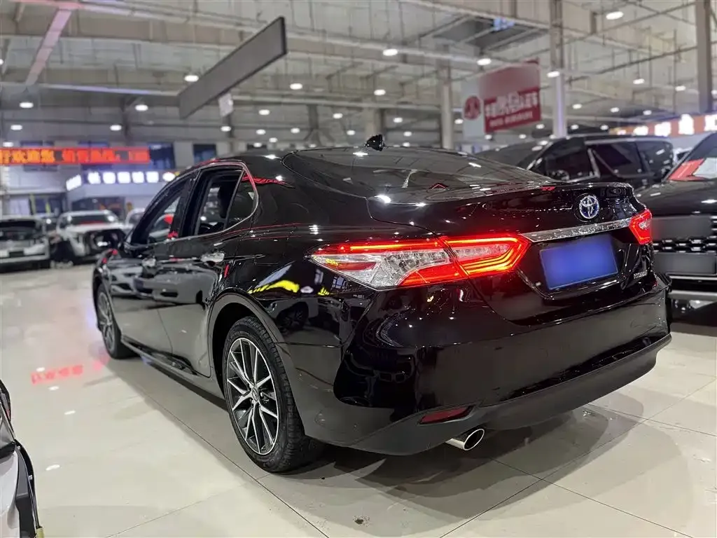 Toyota Camry 2022 из CN, фото 9