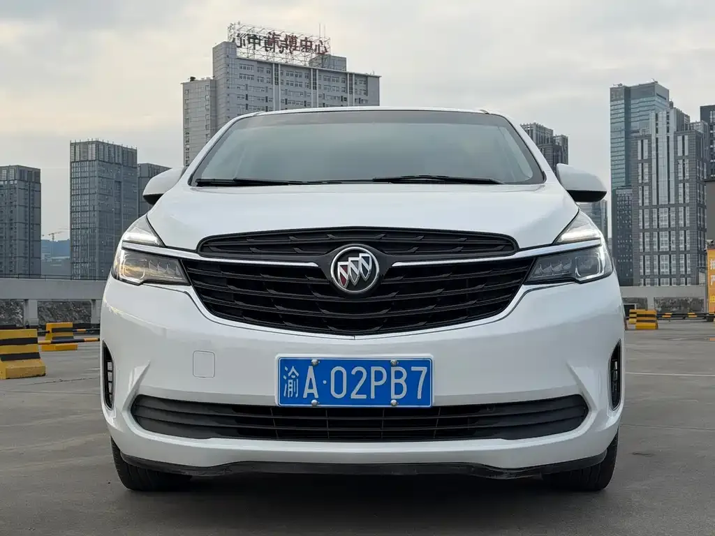 Buick GL8 2022 из CN, фото 9