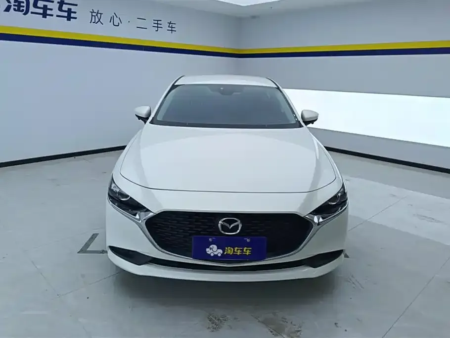 Mazda 3 Axela 2023 из CN, фото 7