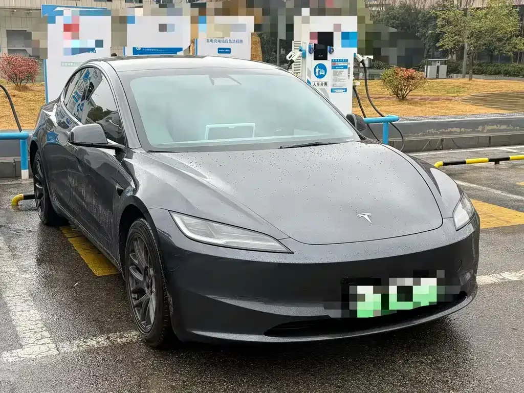 Tesla Model 3 2024 из CN, фото 9