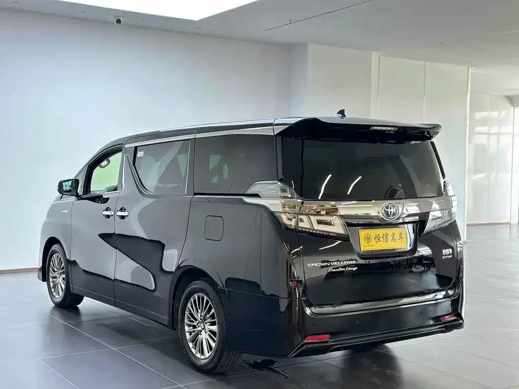 Toyota Vellfire 2022 из CN, фото 3