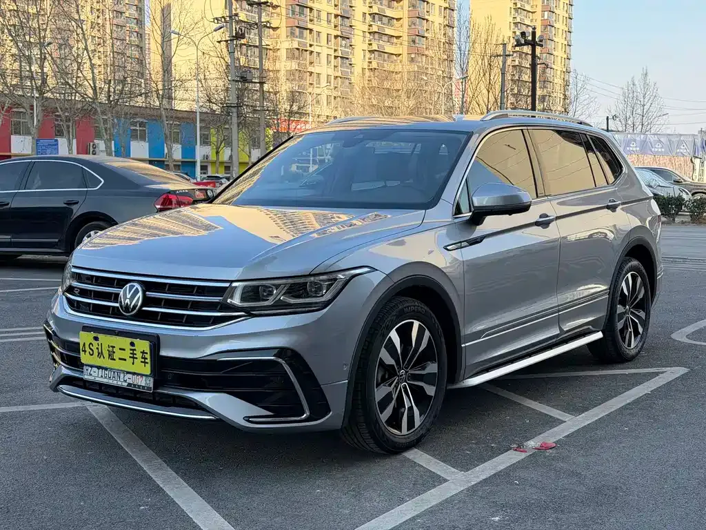 Volkswagen Tiguan L 2021 из CN, фото 1